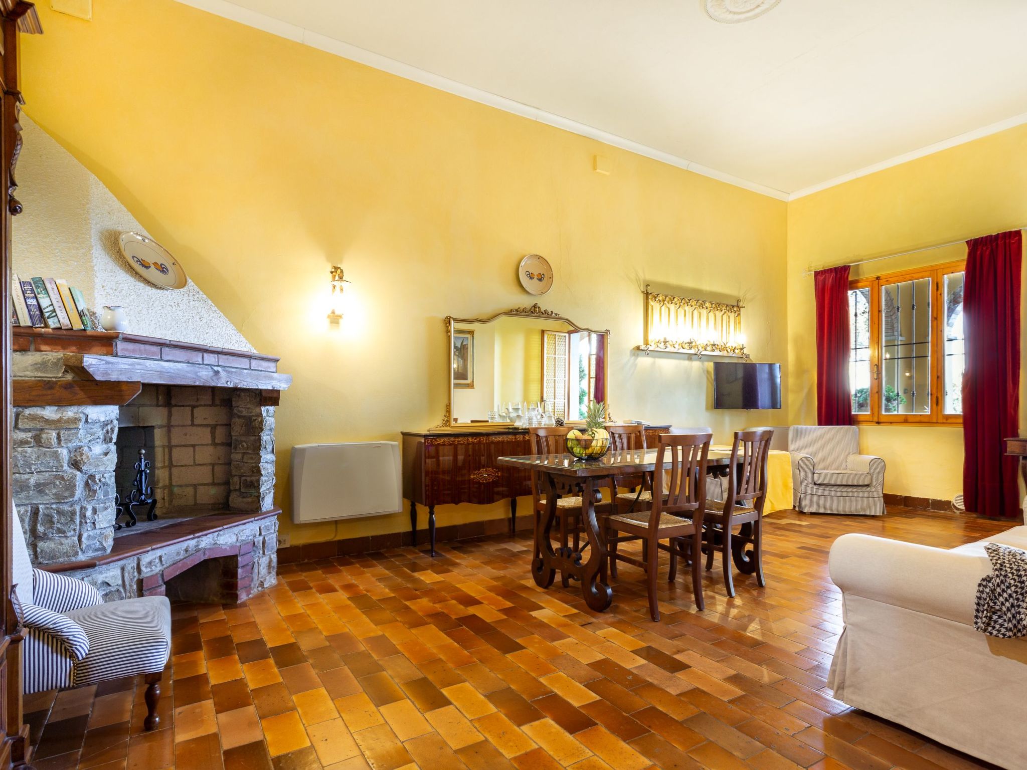 Unterkunft mit Panoramaterrasse, für 4 Personen