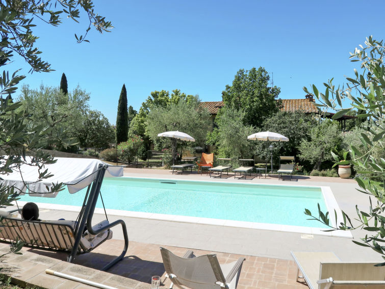 6-persoons vakantiehuis in Monte San Savino met whirlpool en open haard in Monte San Savino