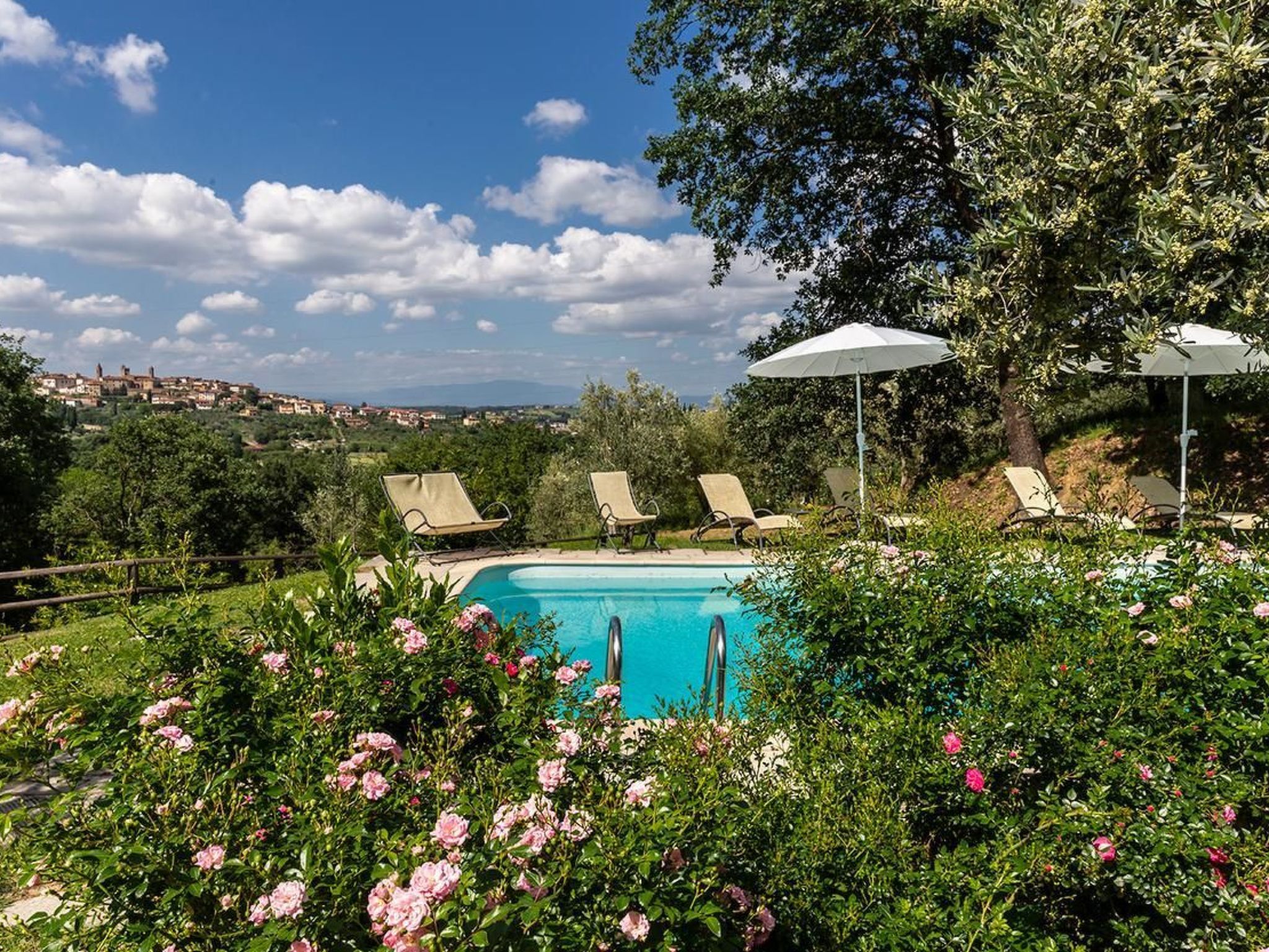 Wunderschöne Ferienwohnung in Monte San Savino mit gemeinschaftlichem Pool, Gar-Binnen