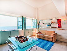 Suite 48: Stijlvol appartement direct aan het strand van Tirrenia - thumbnail 4