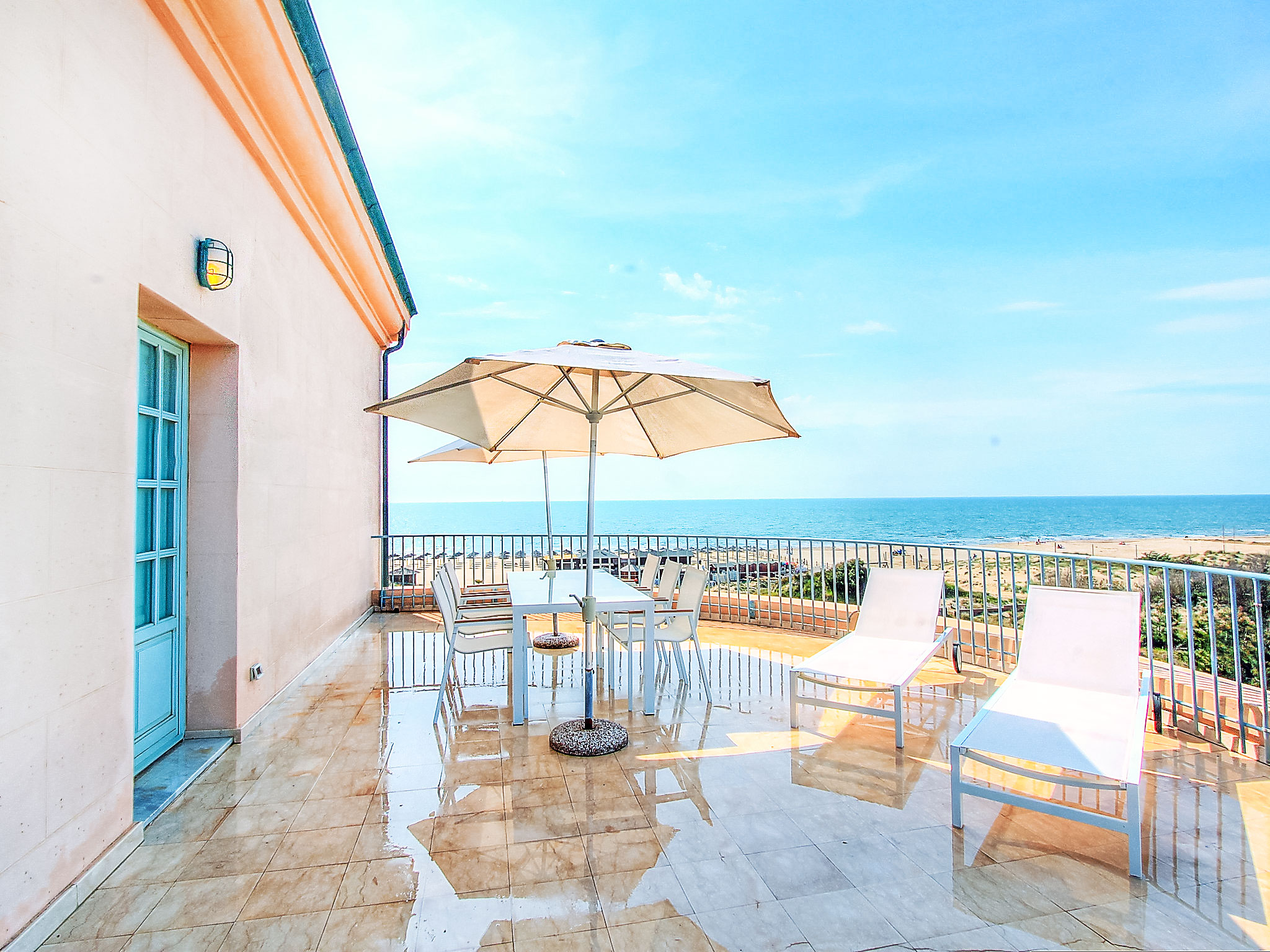 Vakantiehuis met zwembad in Tirrenia (Italië) voor 4 personen