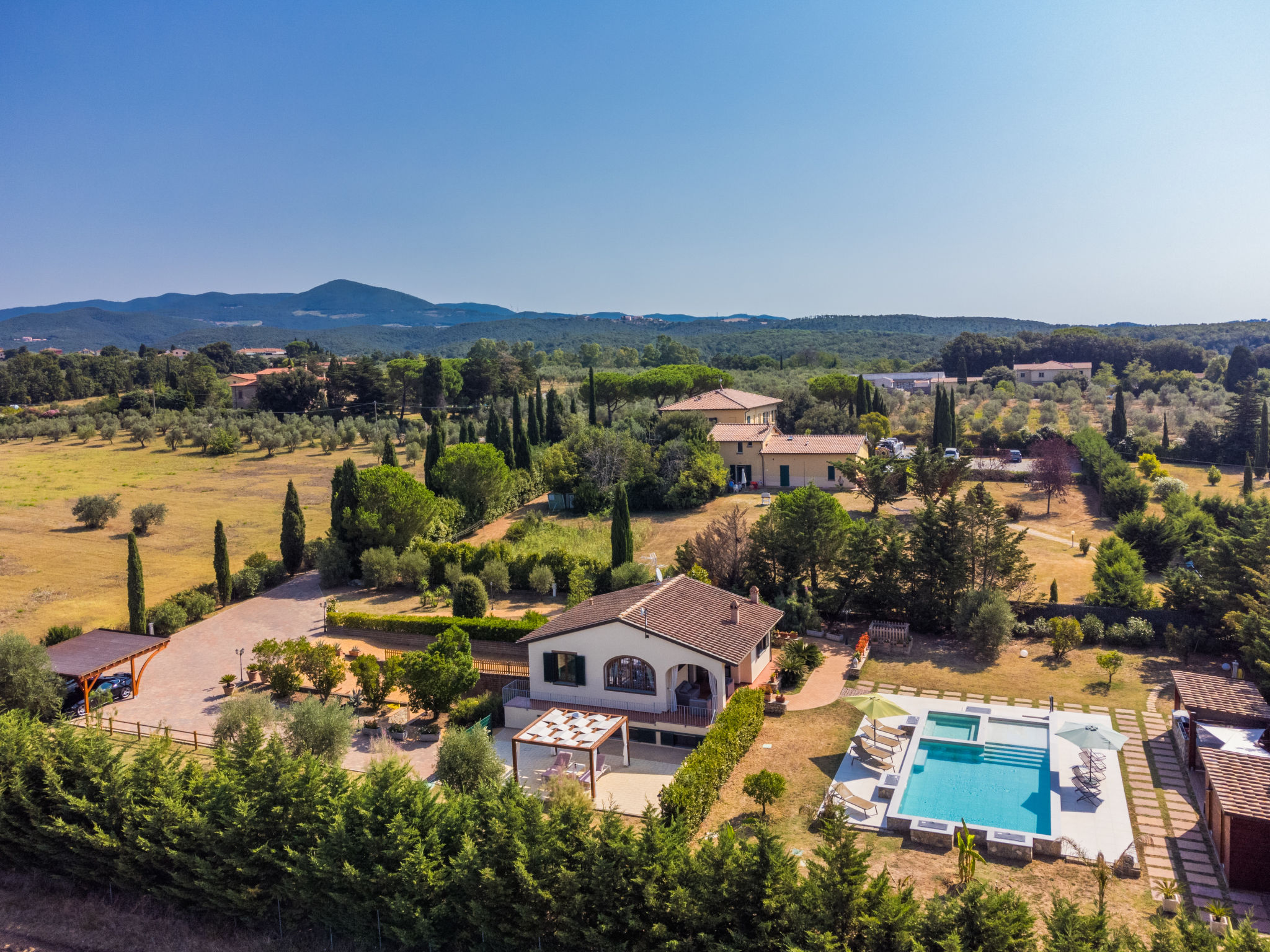 Vakantiehuis met omheinde tuin in Cecina (Italië) 2 honden zijn welkom