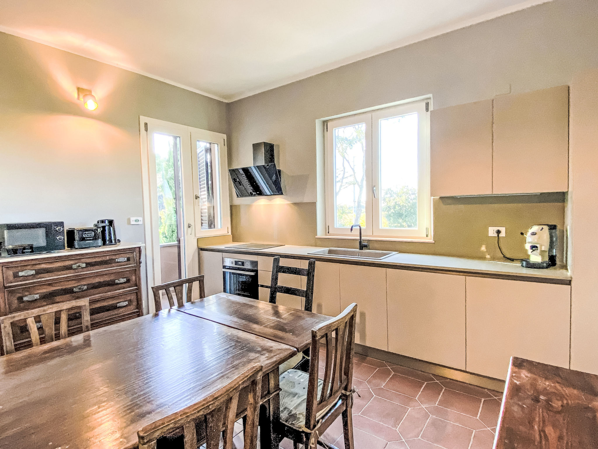 Rose Adriano Home - Binnen