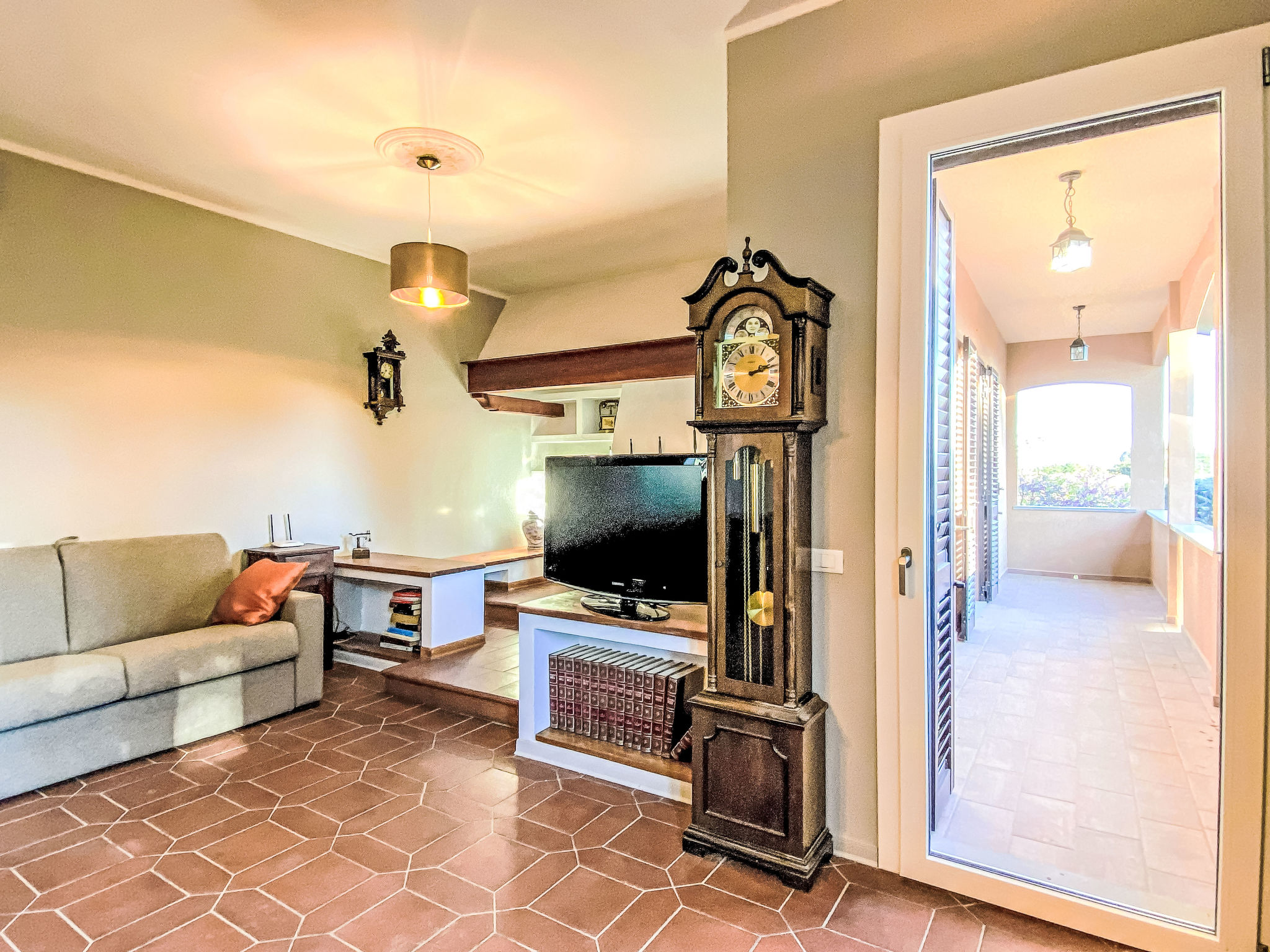 Rose Adriano Home - Binnen