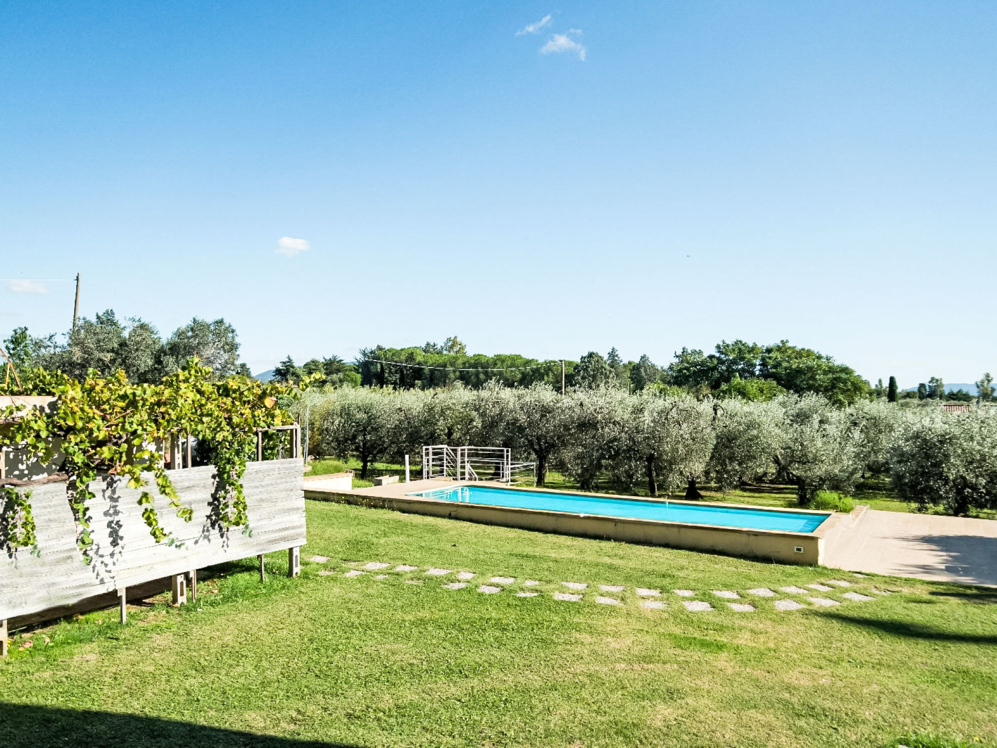 Rose Adriano Home - Buiten