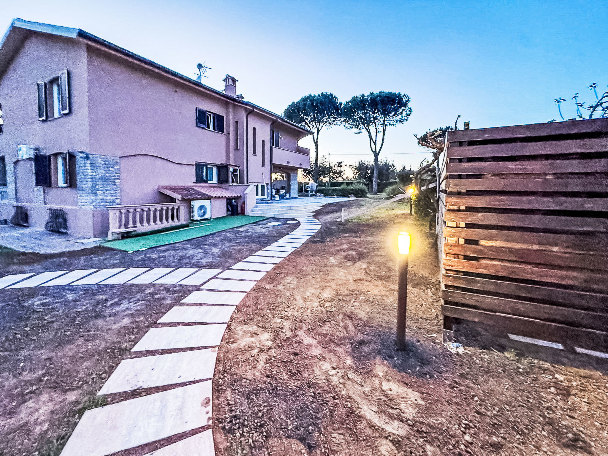 Rose Adriano Home - Buiten