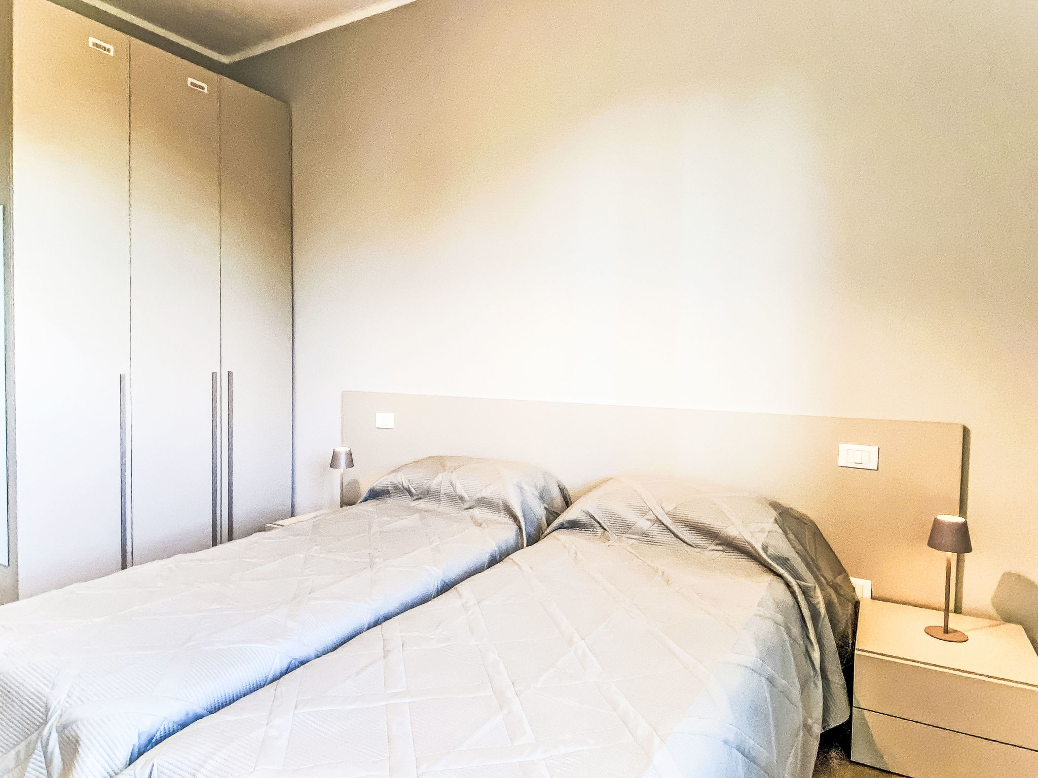 Rose Adriano Home - Binnen