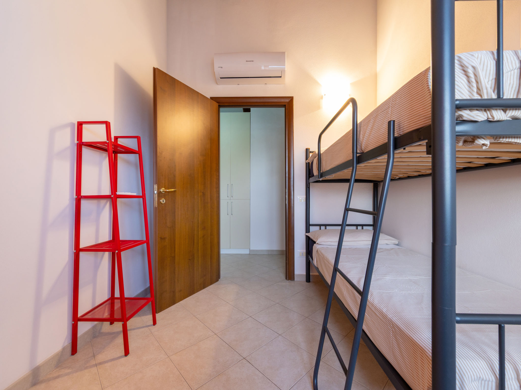 Appartement Cinquantina – Chambre, photo 17 sur 48