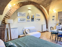 Knus Toscaans appartement met zwembad, op 2,5 km van zee - thumbnail 5