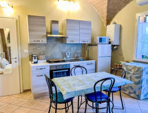 Knus Toscaans appartement met zwembad, op 2,5 km van zee - thumbnail 3
