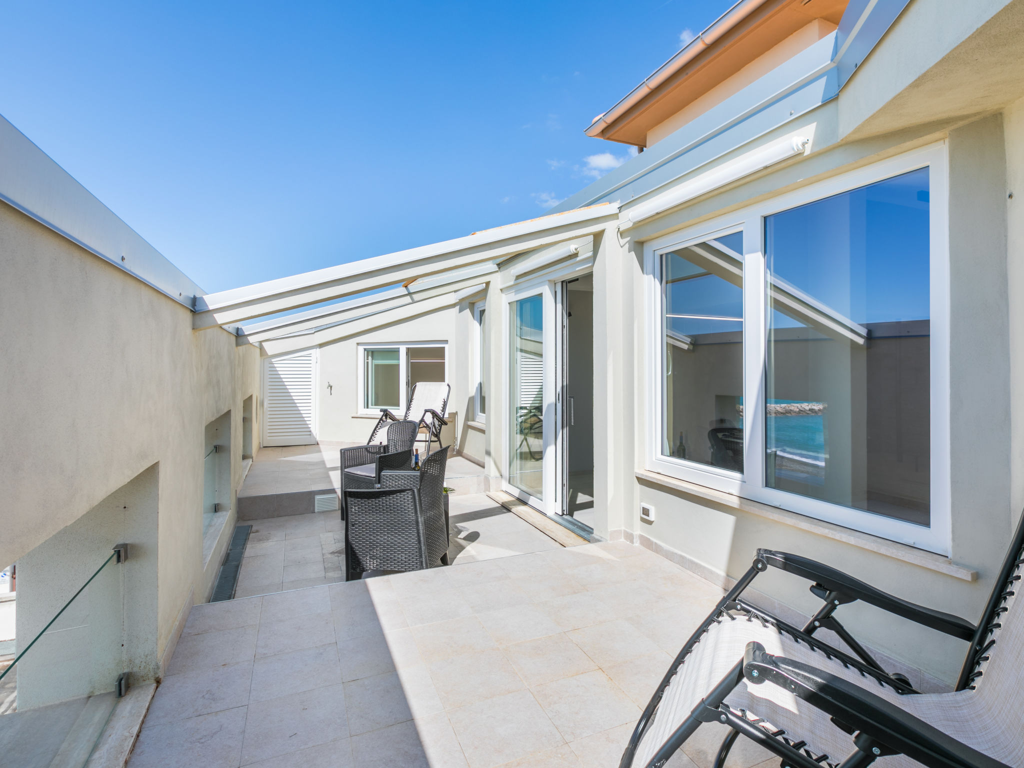 Historische villa MaPo direct aan zee in Marina di Cecina - foto 51
