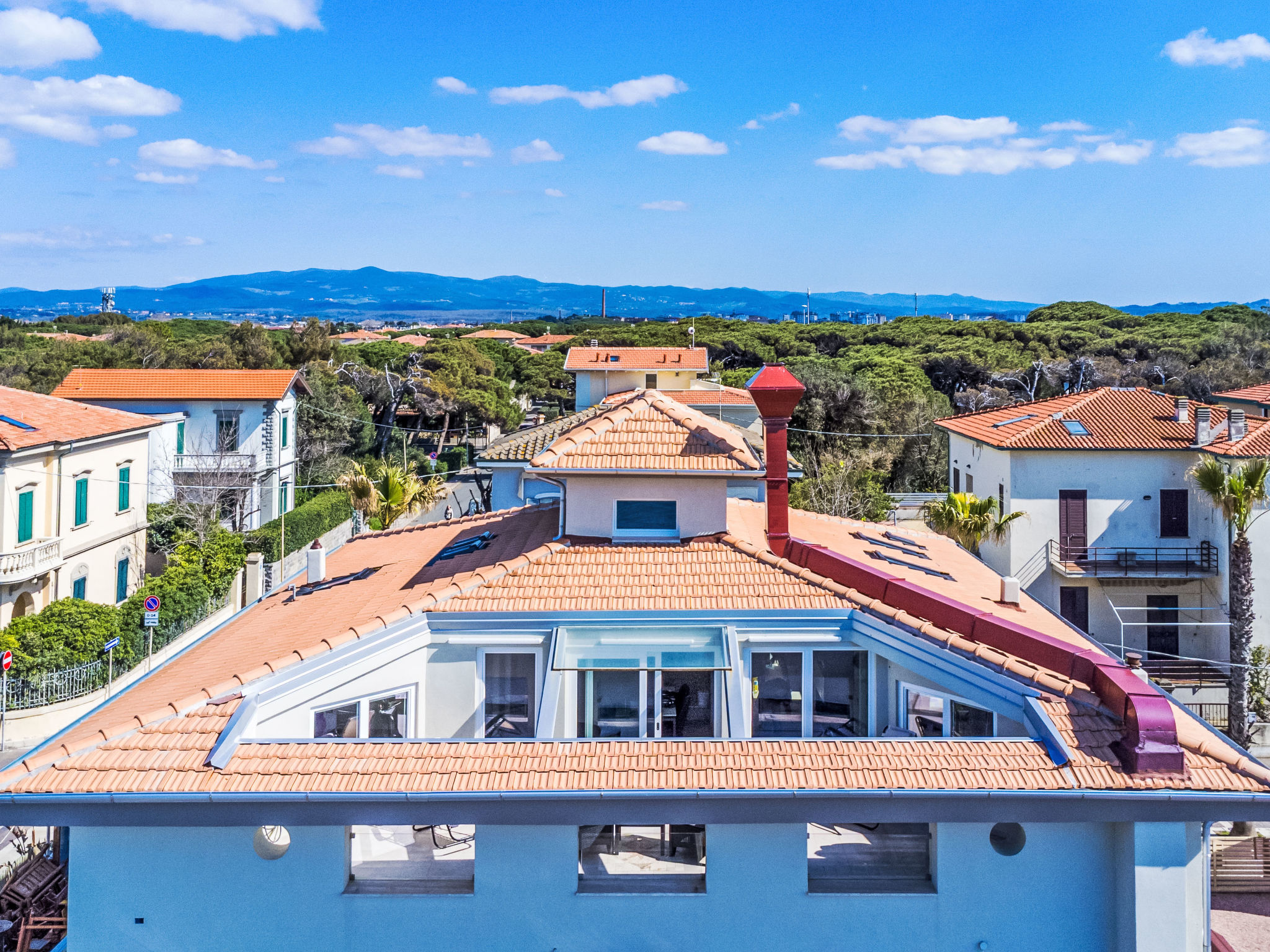 Historische villa MaPo direct aan zee in Marina di Cecina - foto 47