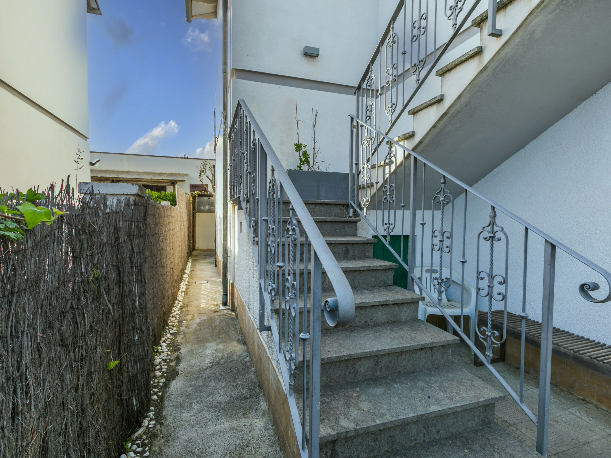 Apt Via Toselli-Draußen