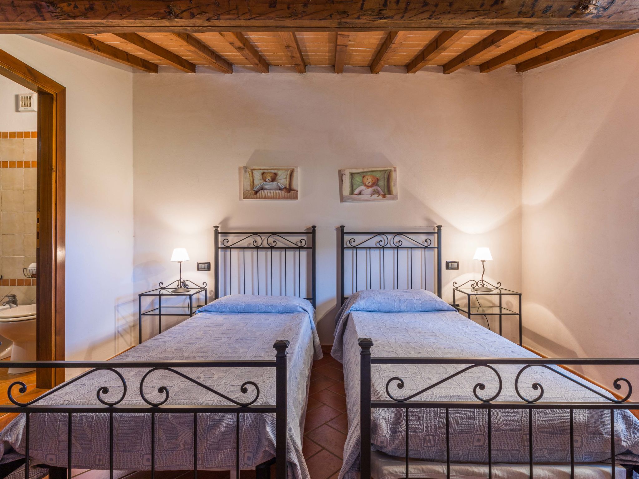 Podere Tre Termini - Inside