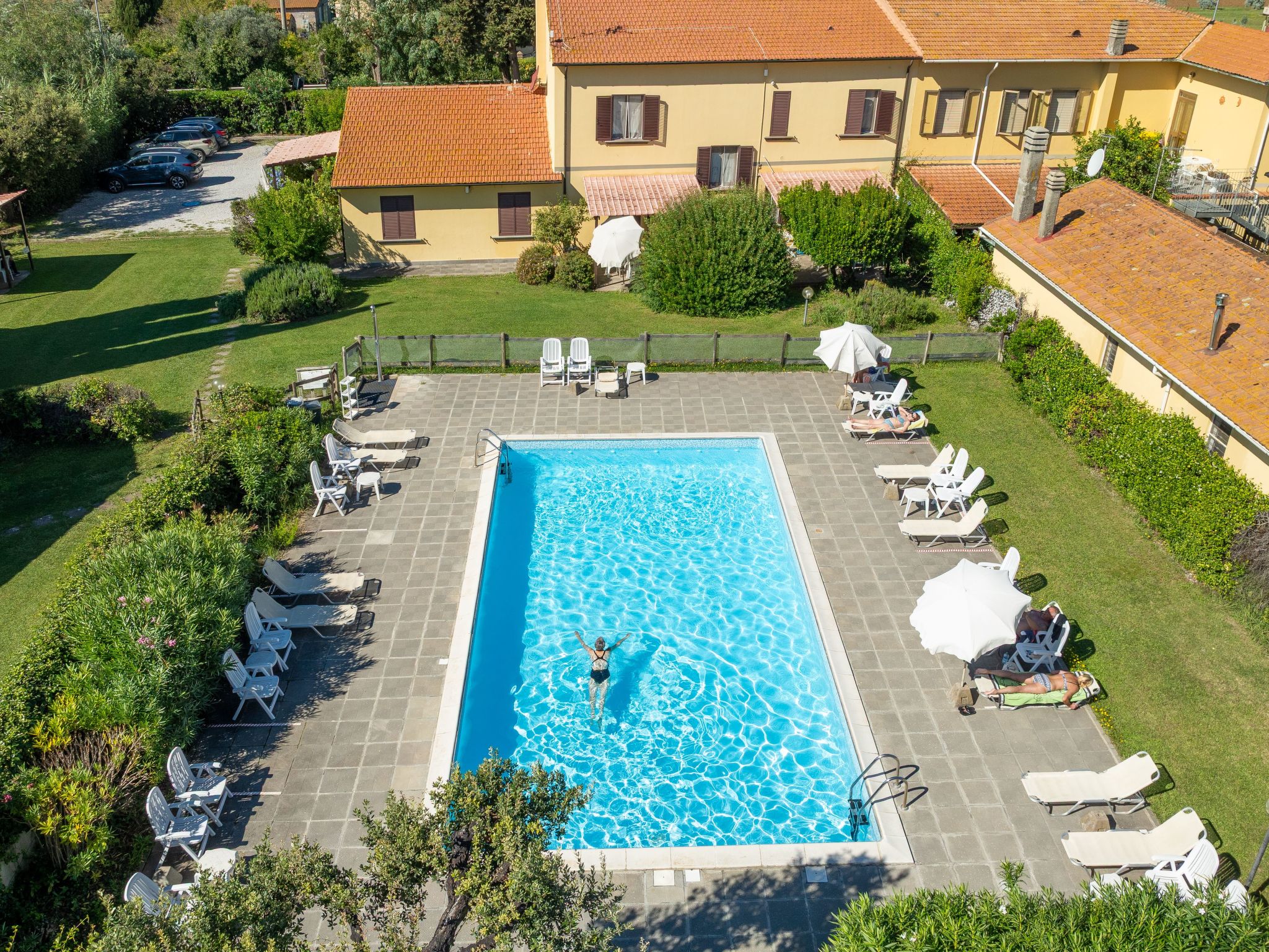 Zwei-Zimmer-Ferienhaus - Rebhuhn — Pool Outdoor (3 of 48)
