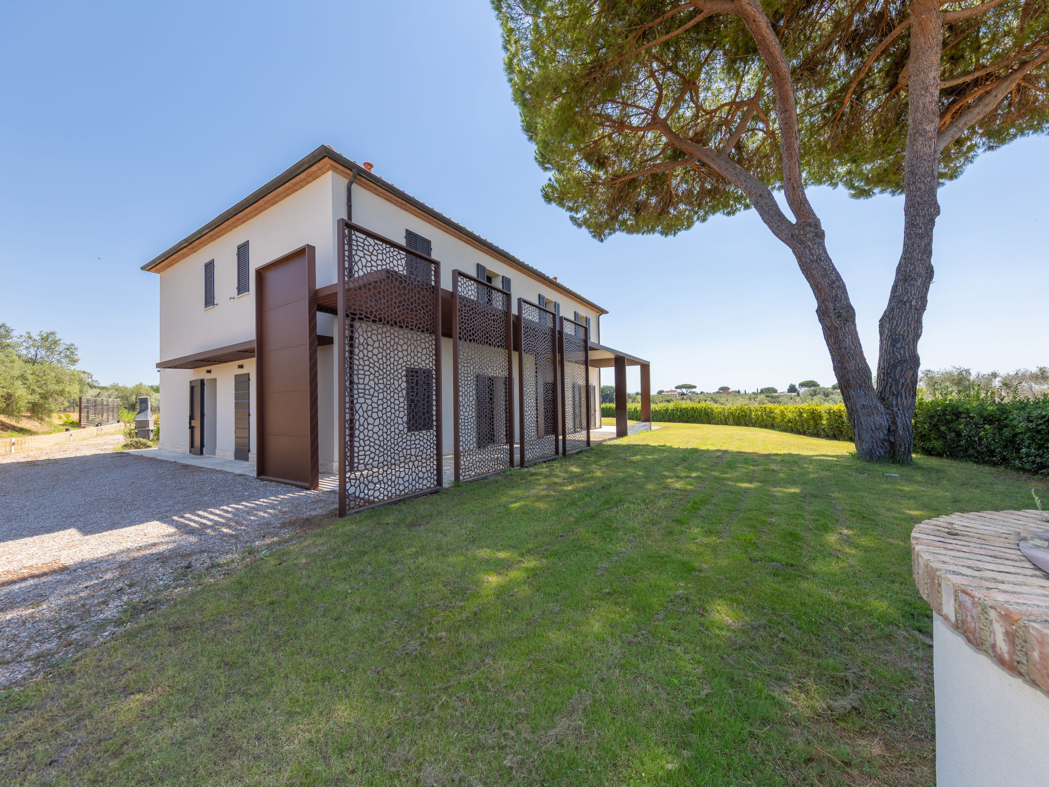 San Giuseppe - Outside