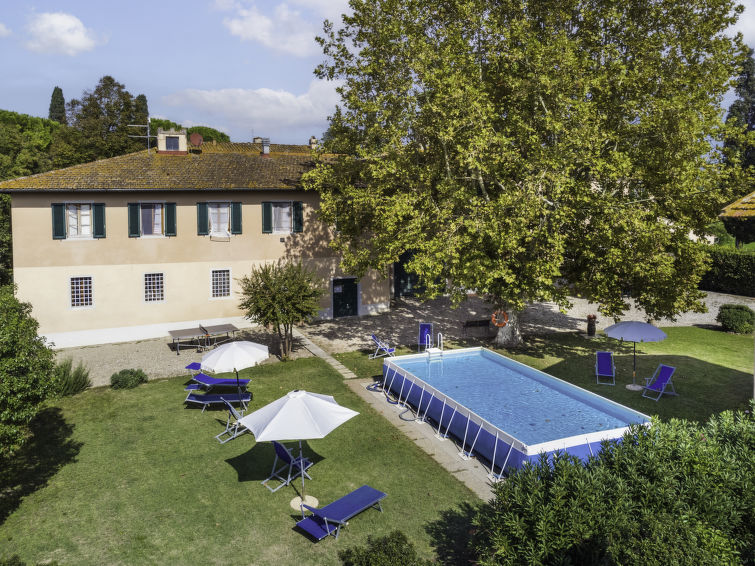 Open haard en privézwembad in ruim vakantiehuis in San Miniato in San Miniato