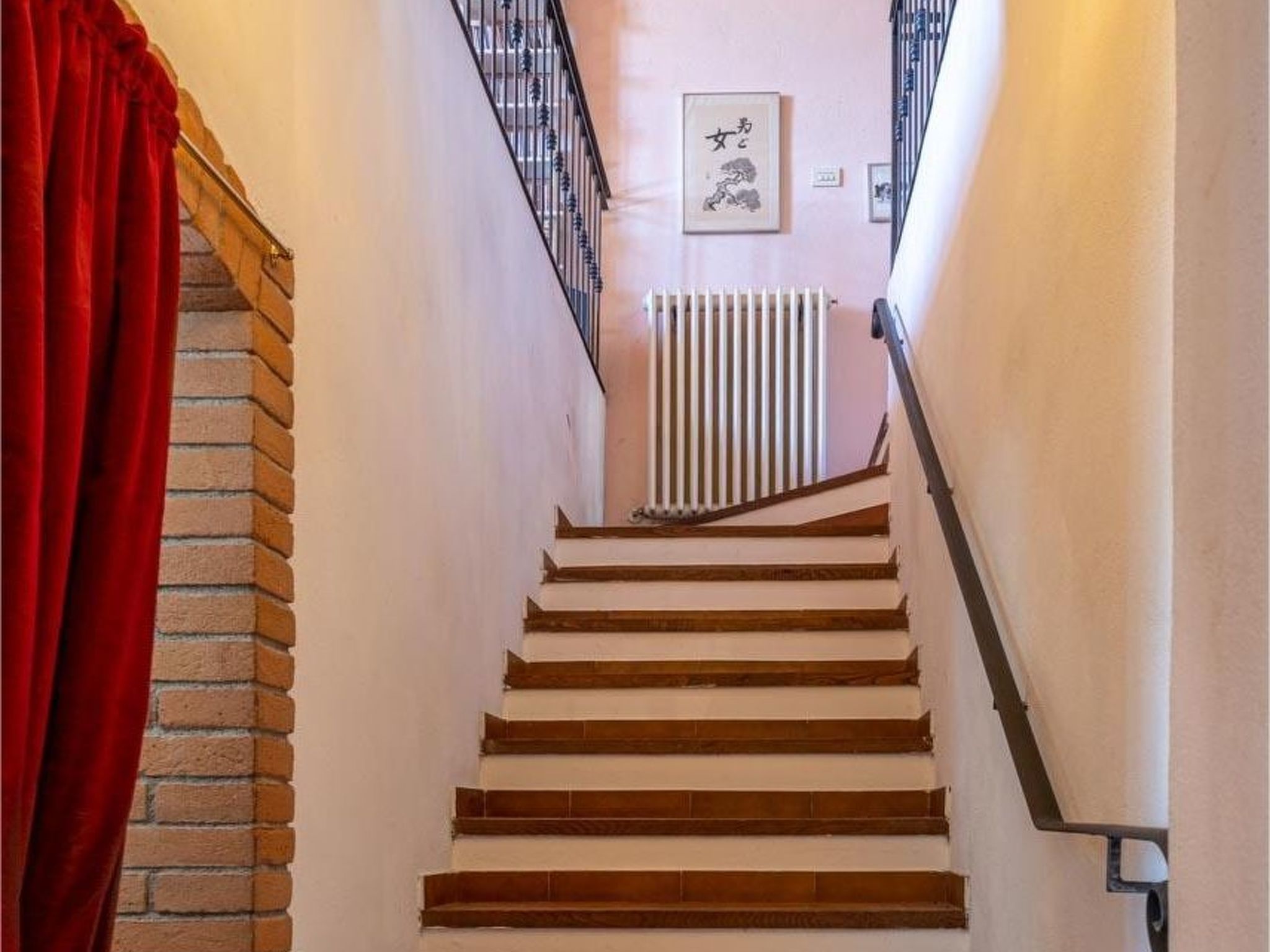 Bauernhaus mit Schwimmbad -Klimaanlage-Inside