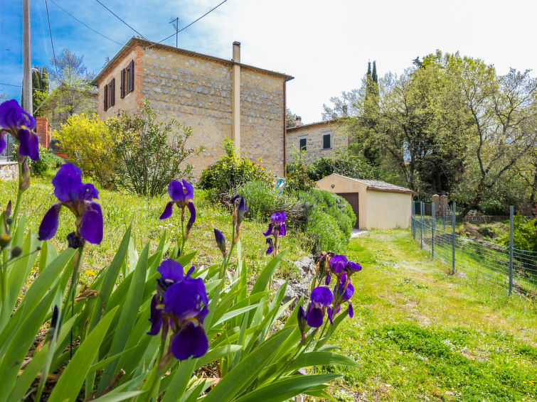 Search and Stay destination Montefollonico, Toscana - Italy from AU$ 367. A casa di Gabri