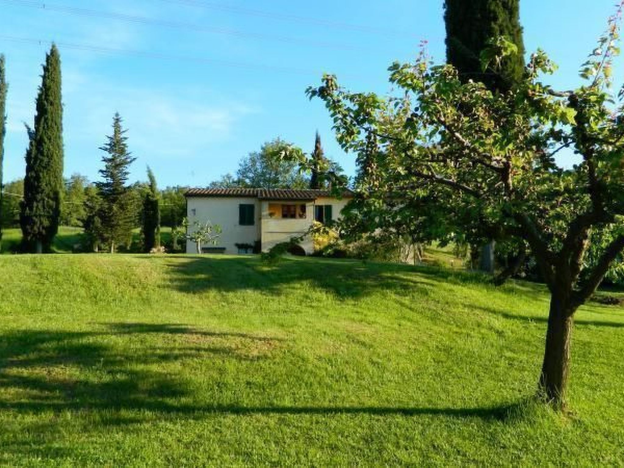 Haus Claudia mit schönem Garten-Binnen