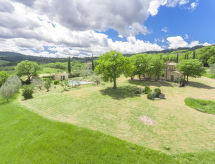 Historische villa met panoramisch uitzicht over de Val d'Orcia - thumbnail 1