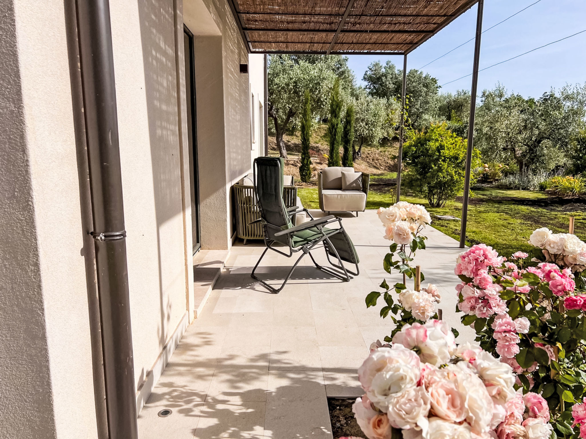 Villa Montisi-Outside