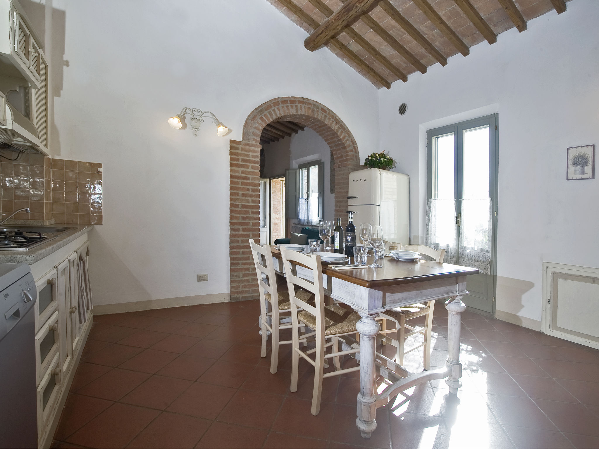 Torrenieri-Inside
