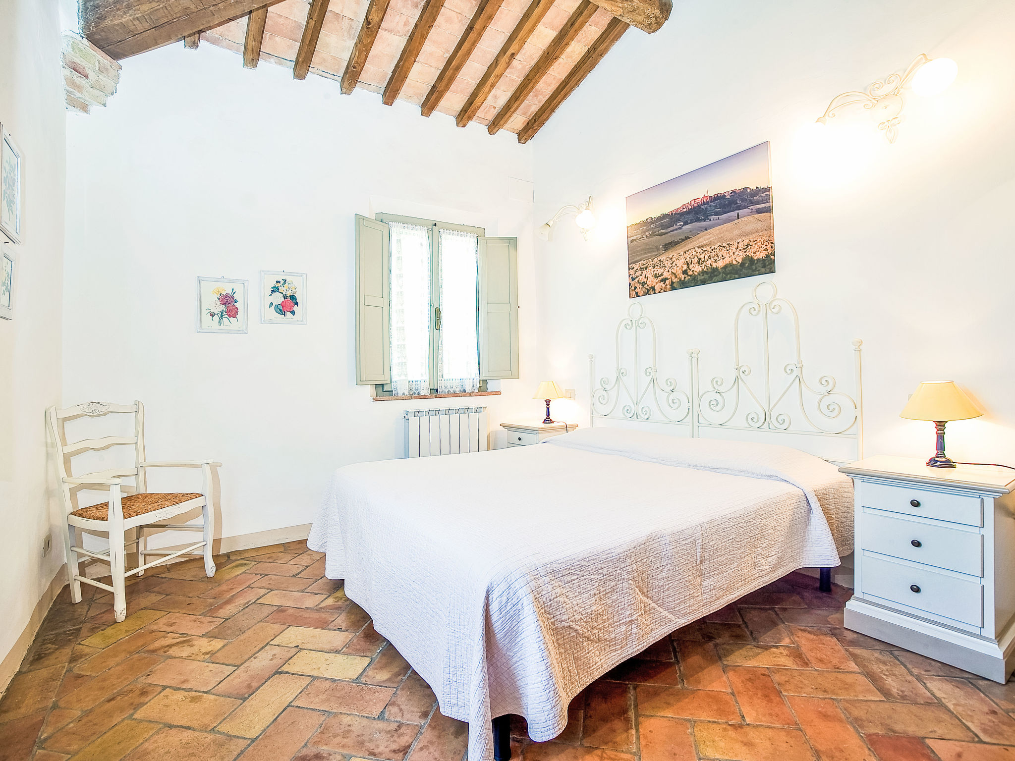 Torrenieri-Inside