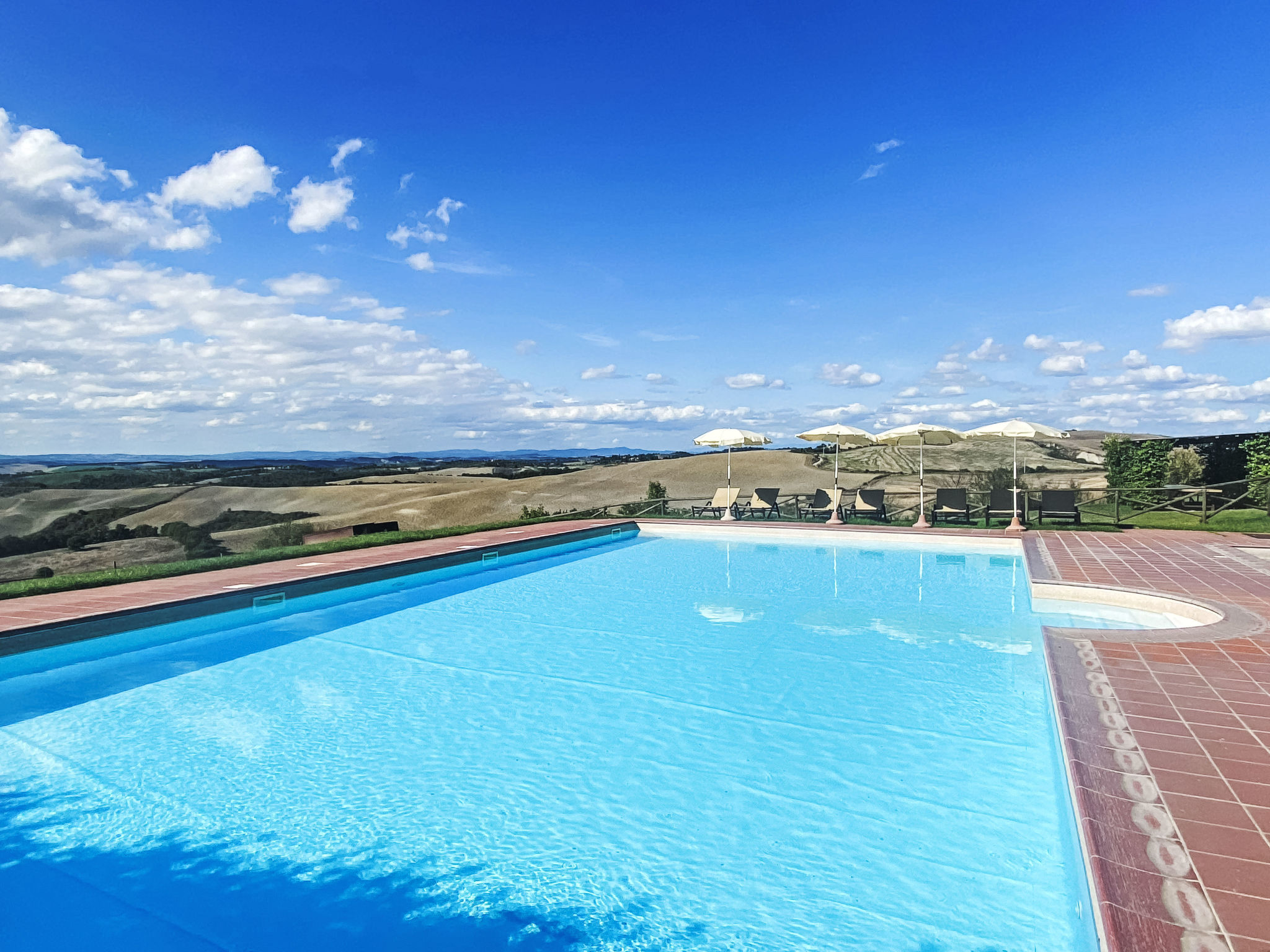 Appartement Siena – Piscine extérieure, photo 42 sur 51