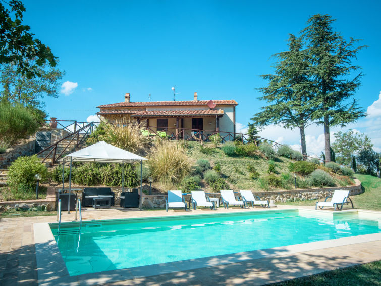 8-persoons vakantiehuis met whirlpool in Montalcino in Montalcino