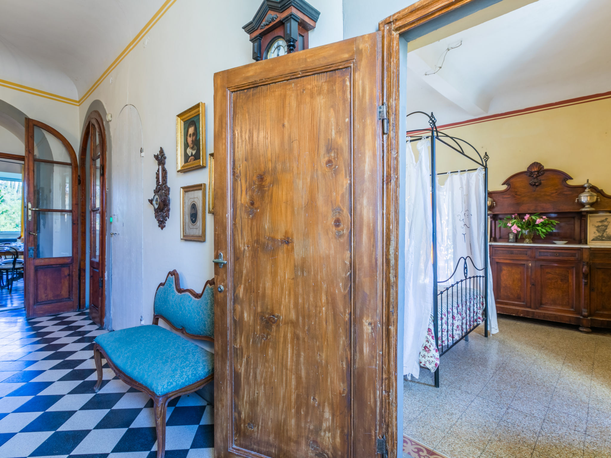 Villa Mandri-Binnen