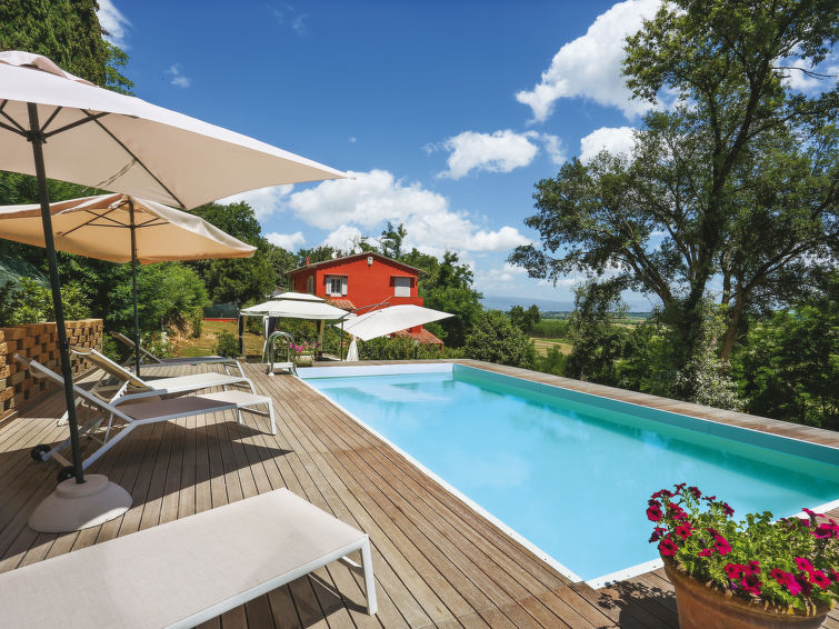 Search and Stay destination Buti, Toscana - Italy from AU$ 501. Piero
