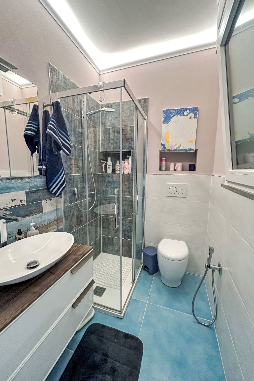 Rosa di sera - Dedans