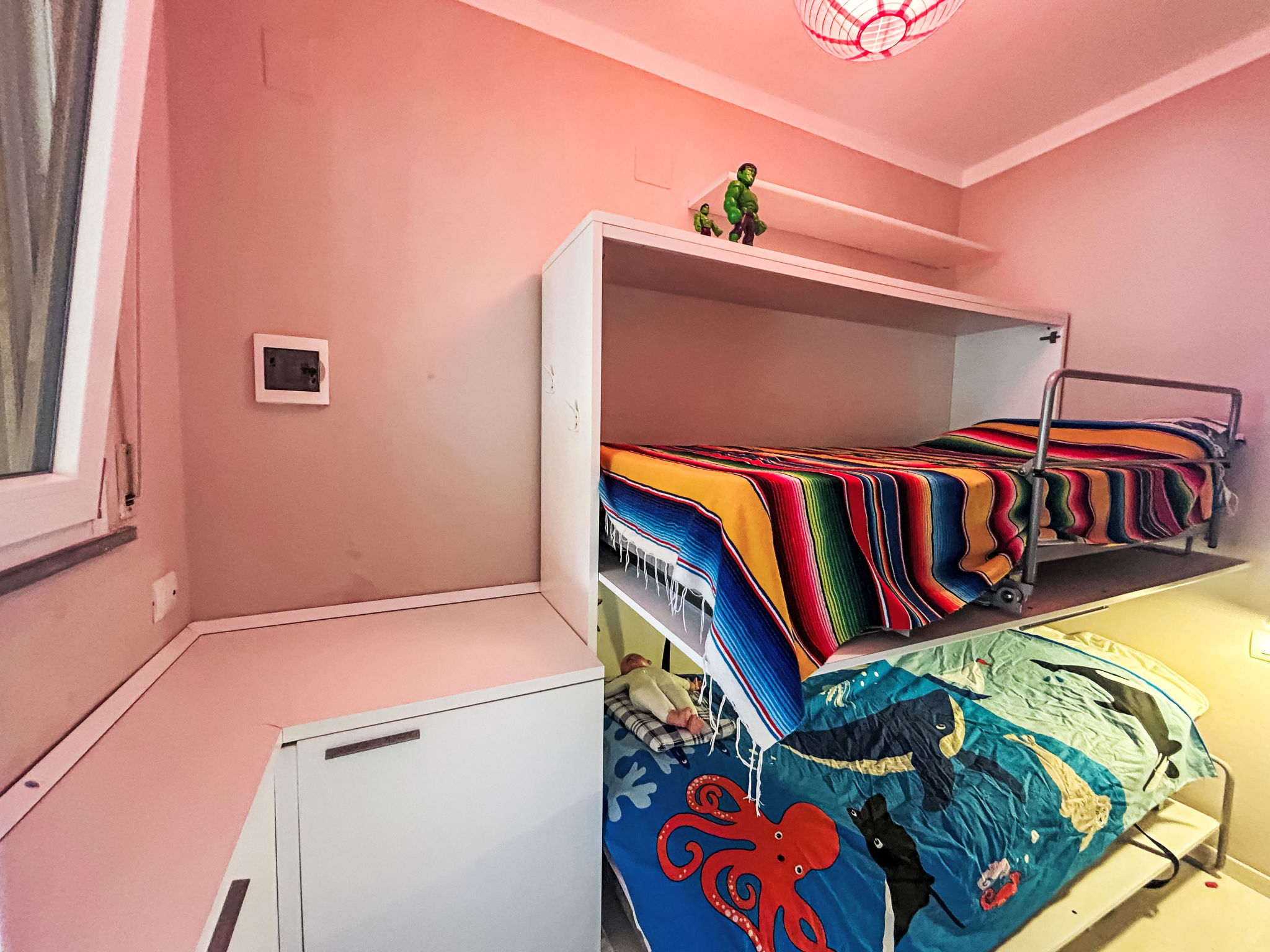 Rosa di sera - Dedans