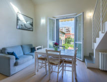Maria: sfeervol appartement op 500m van zee in Castiglioncello - thumbnail 3