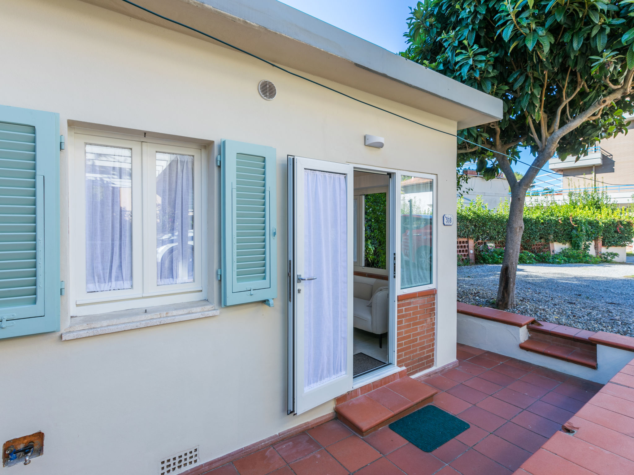 La Casetta-Outside
