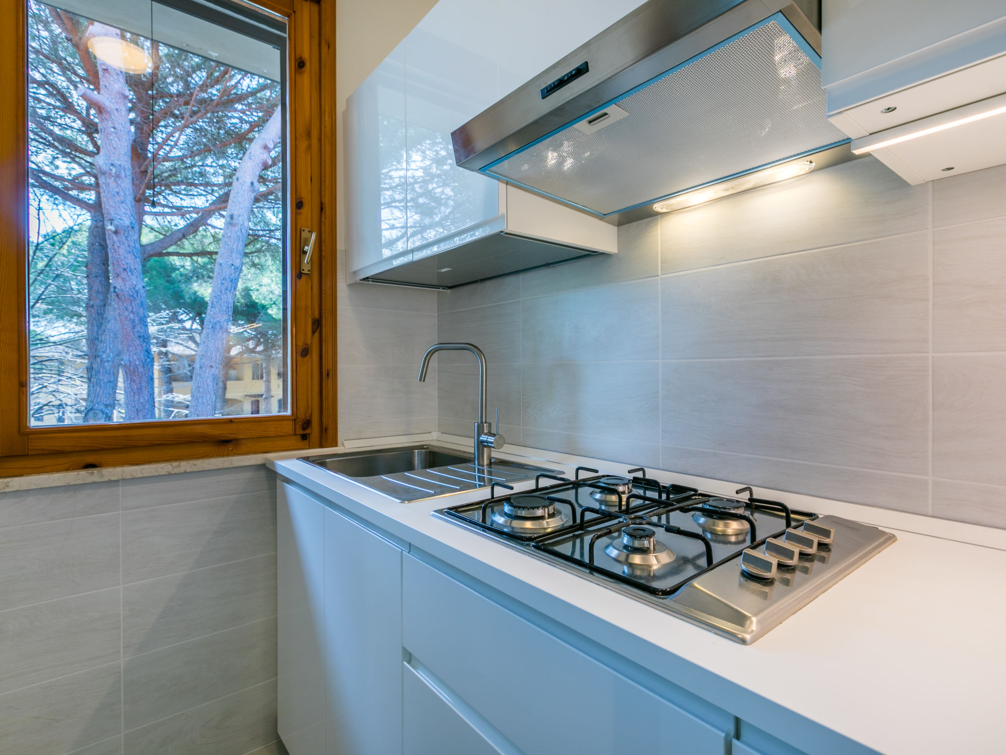 Appartement I Pini – Cuisine et coin repas, photo 9 sur 40