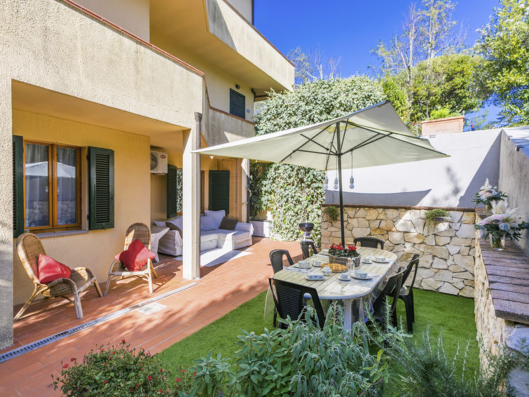 Licht appartement Rio del sole in het groene Montescudaio in Montescudaio
