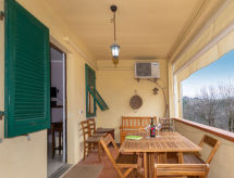 Casa Lucia: Knus appartement met gedeeld zwembad nabij Montescudaio - thumbnail 6