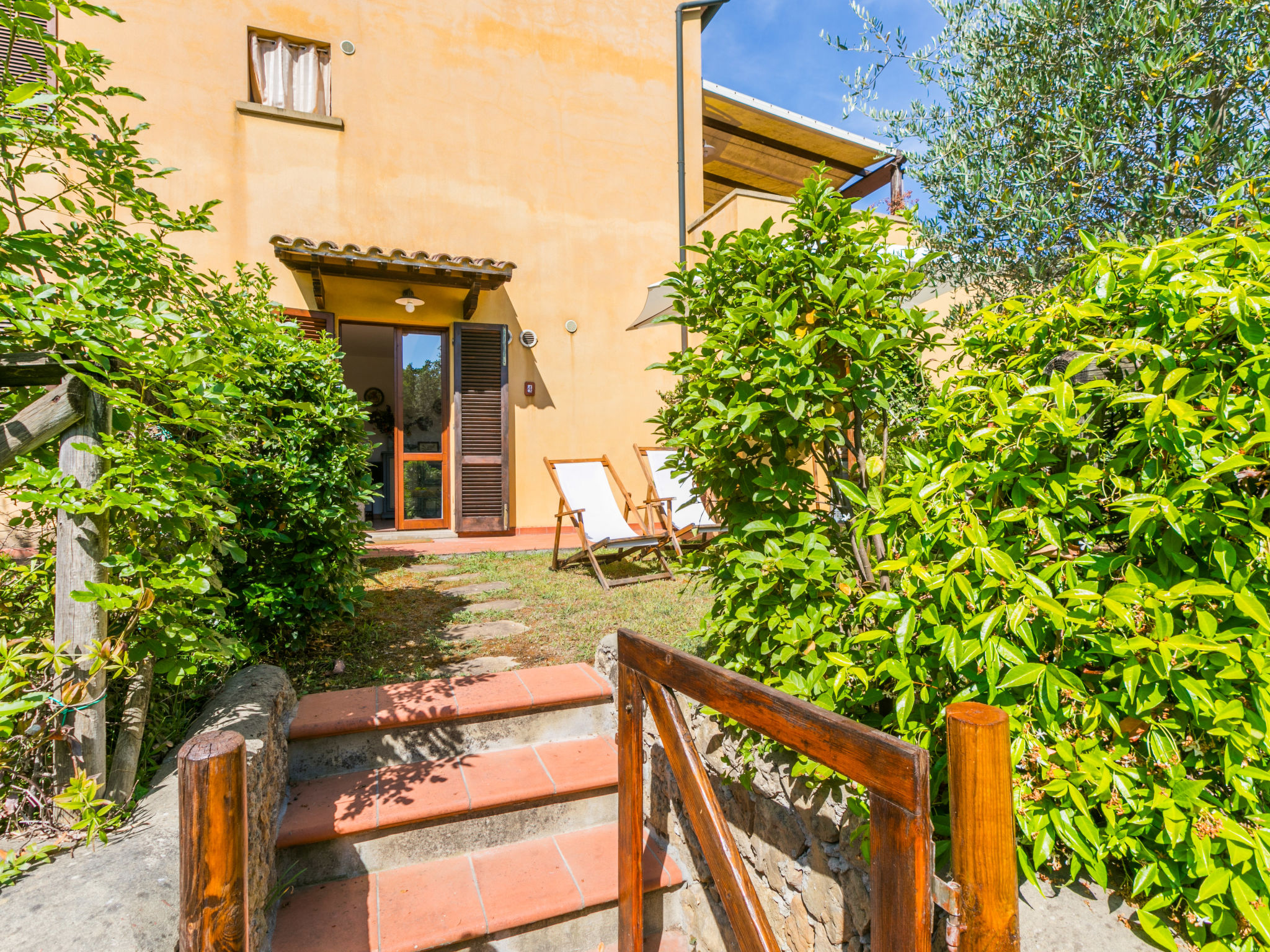 Il Castello-Outside