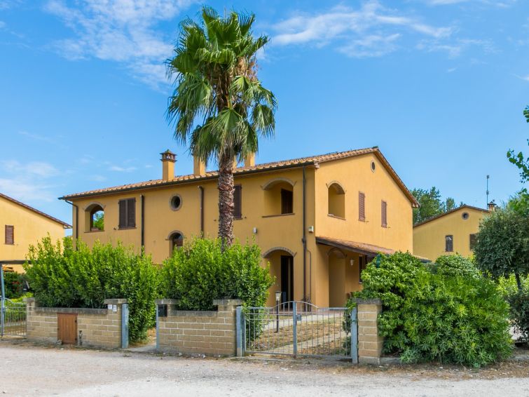 Appartement met open haard in Montescudaio voor 5 personen in Montescudaio