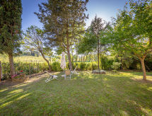 Rustiek Toscaans cottage Il Salice nabij Montescudaio, omringd door groen - thumbnail 2