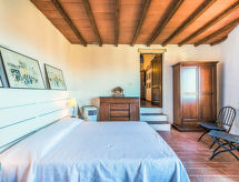 Maison Bruna