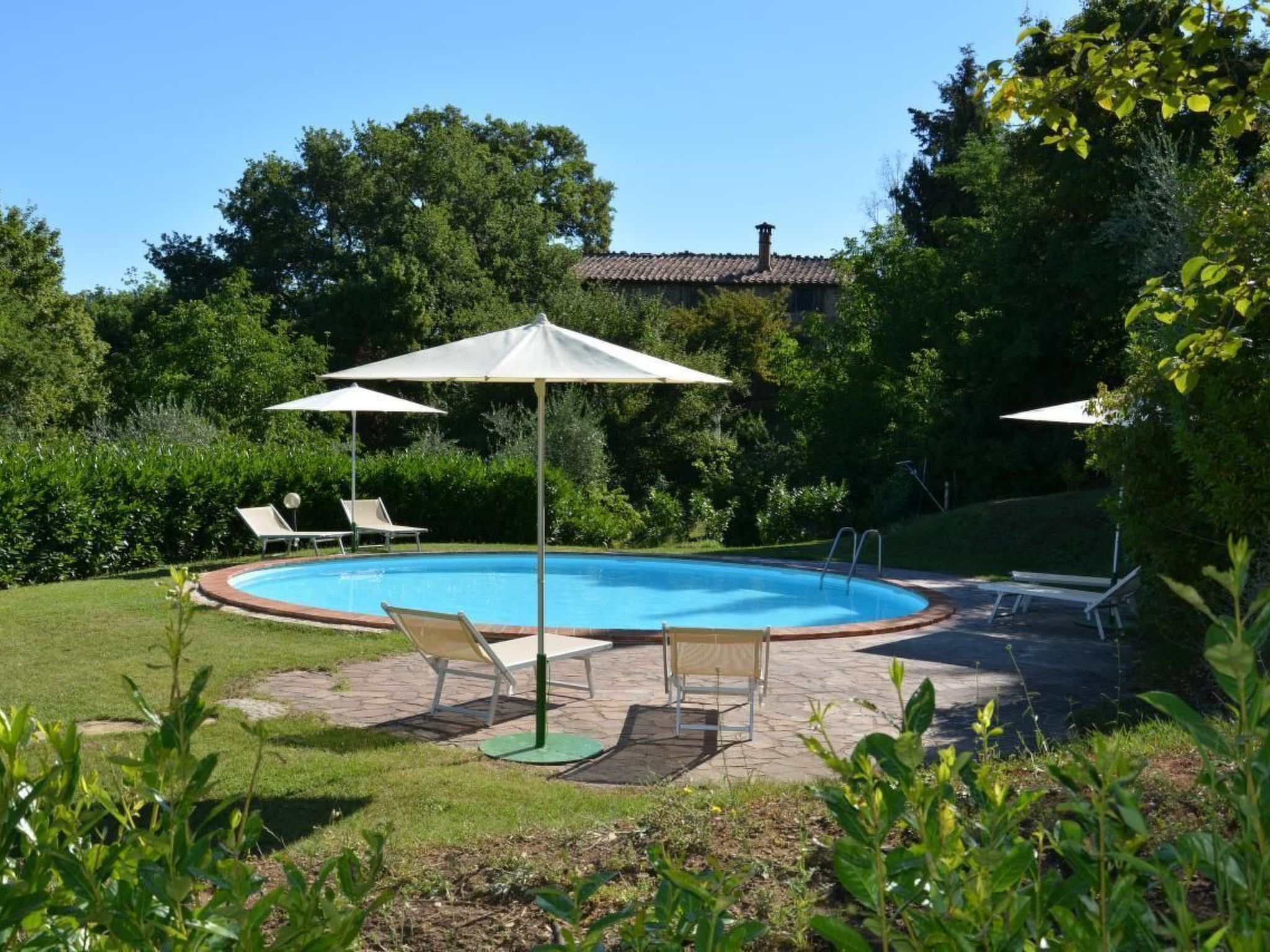 Wohnung La Capanna mit Garten und Pool-Drinnen