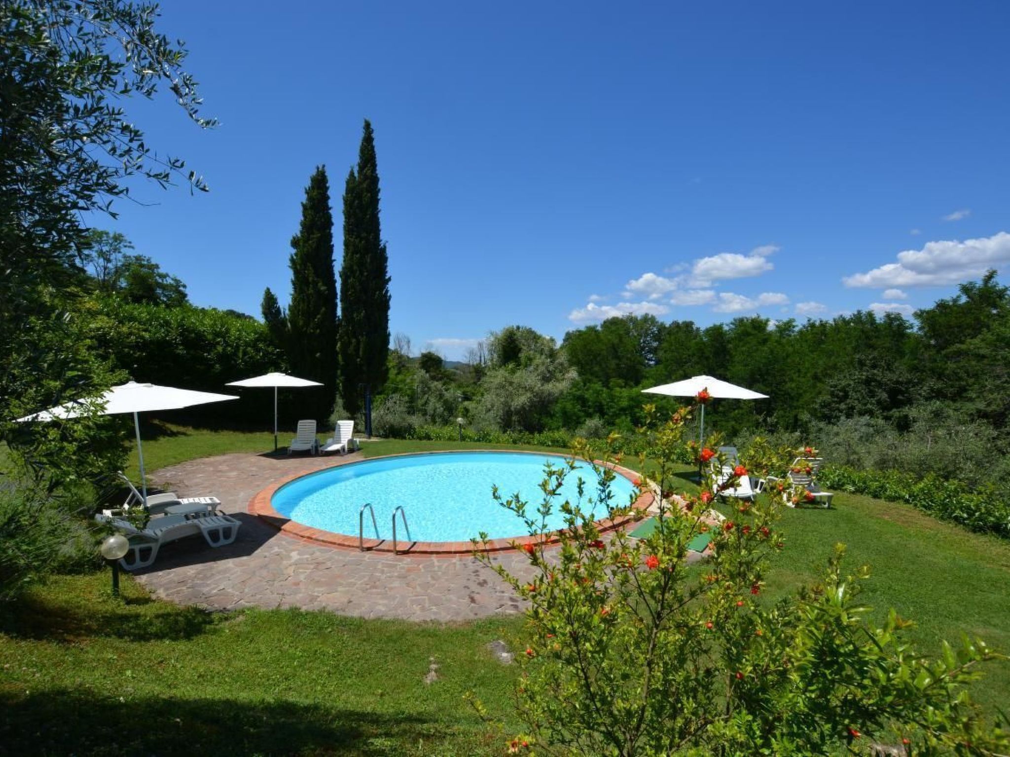 Wohnung La Capanna mit Garten und Pool-Drinnen