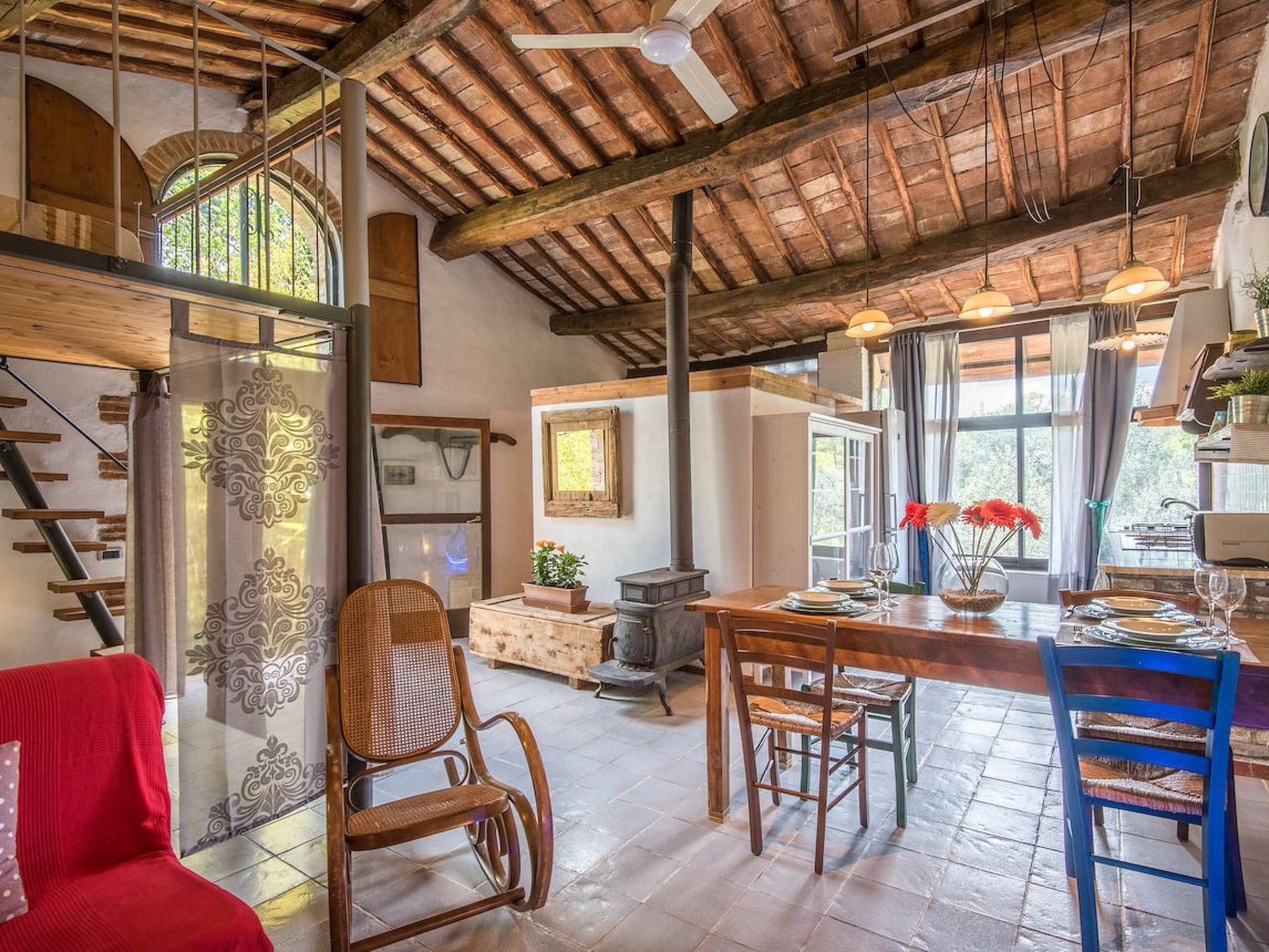 Wohnung La Capanna mit Garten und Pool-Drinnen