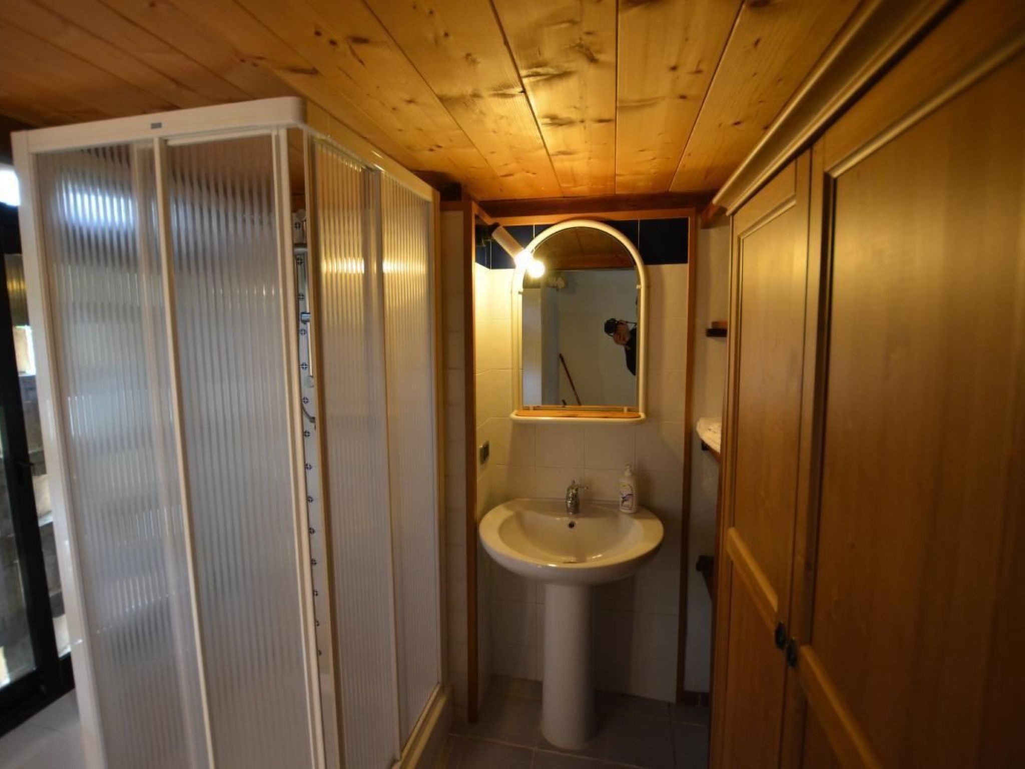 Wohnung La Capanna mit Garten und Pool-Drinnen