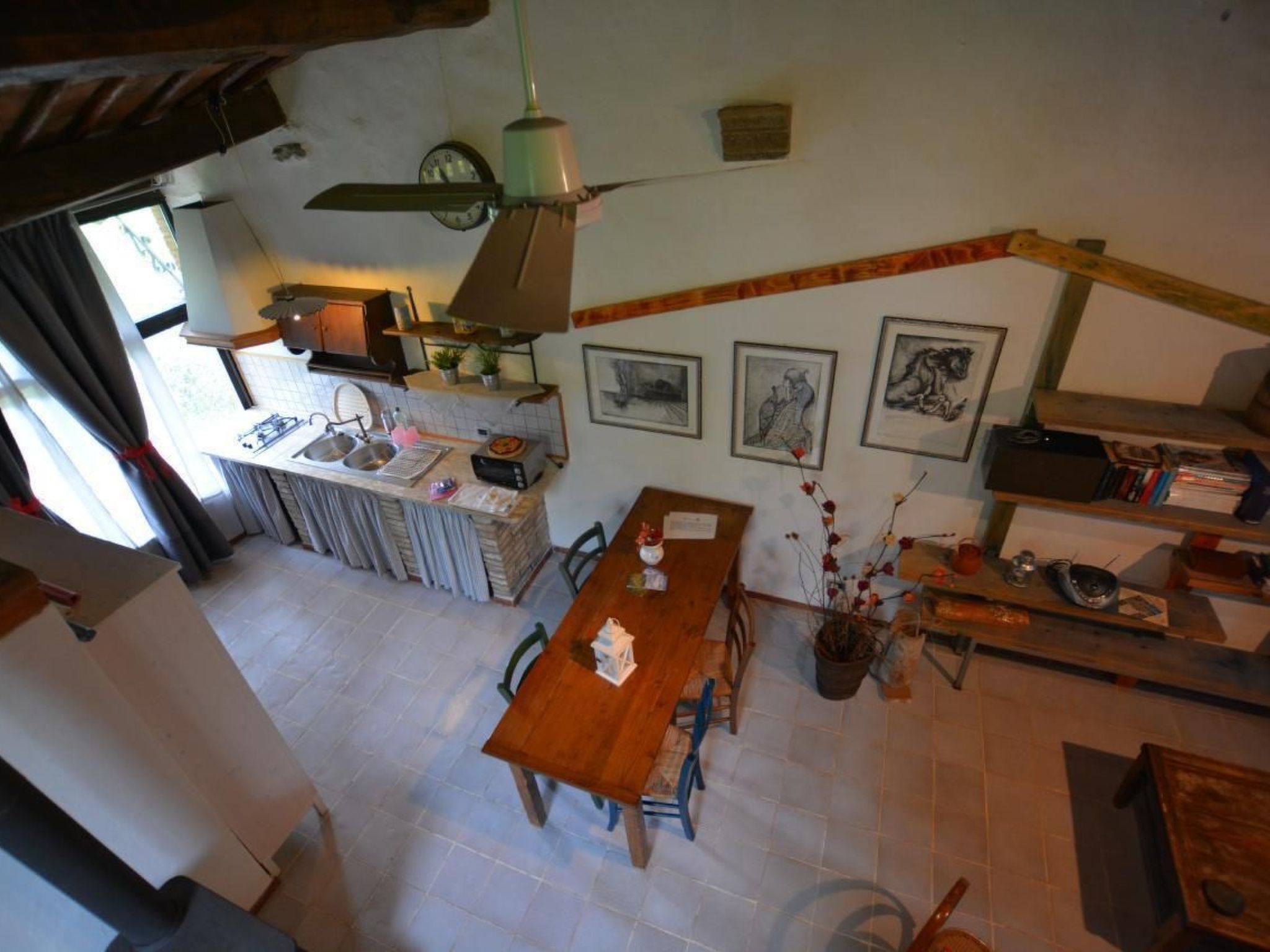 Wohnung La Capanna mit Garten und Pool-Drinnen