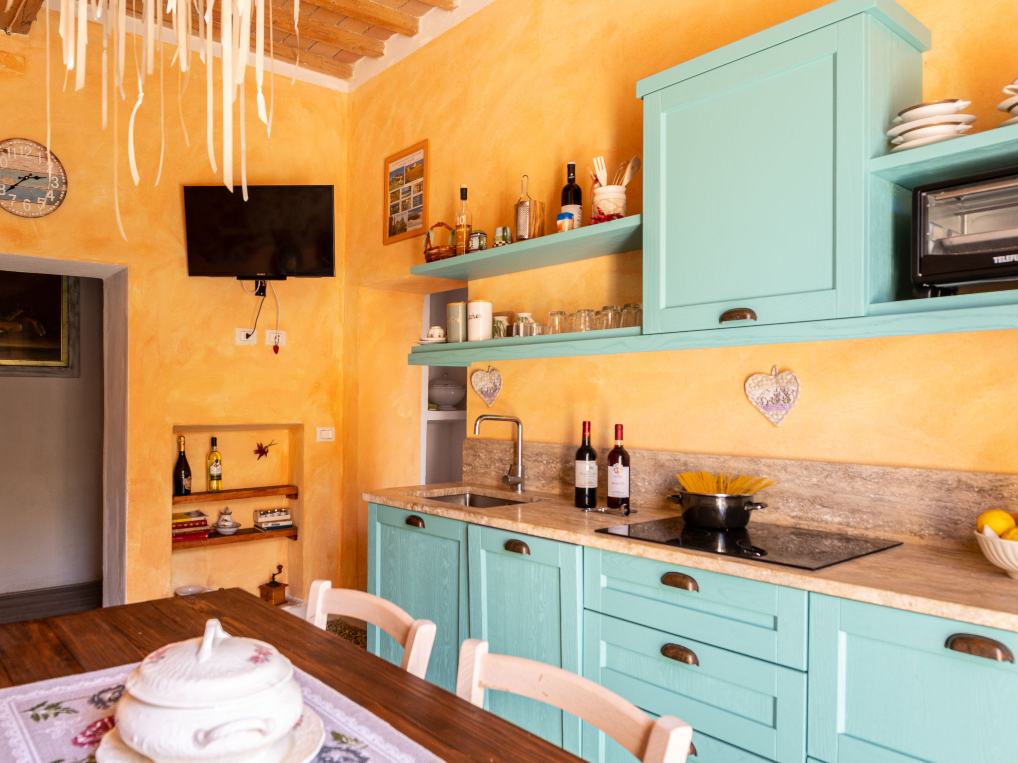 Kitchen / Dining Room