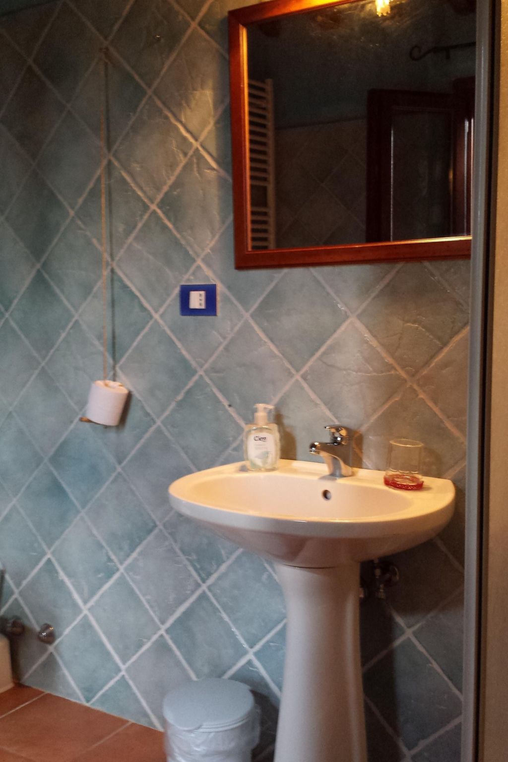 Anwesen mit Balkon-Image-tags.info